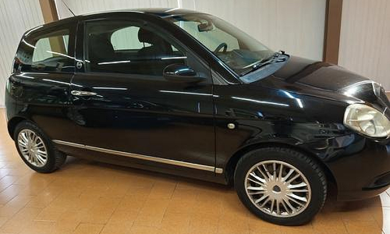 Lancia Ypsilon 1.4 P...