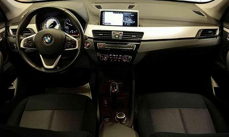Bmw X1 Sdrive16D Bus...