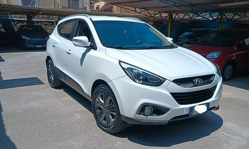 Hyundai Ix35 Leggi ...