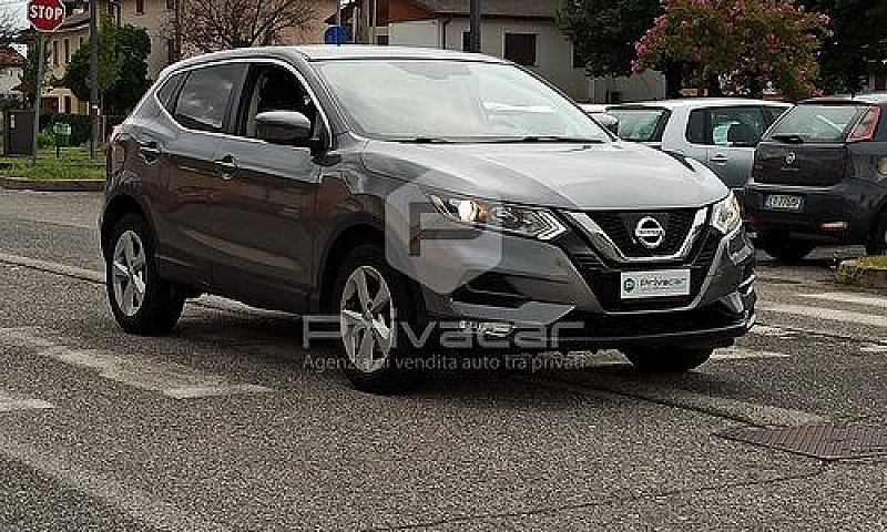 Nissan Qashqai 1.5 D...