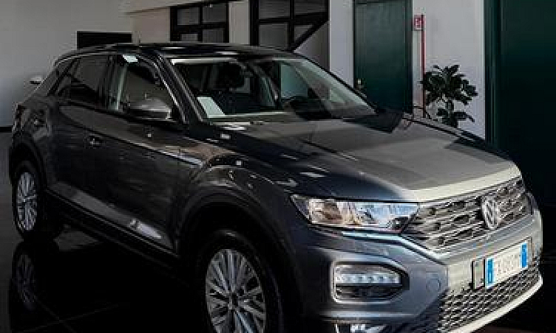 Volkswagen T-Roc 1.6...