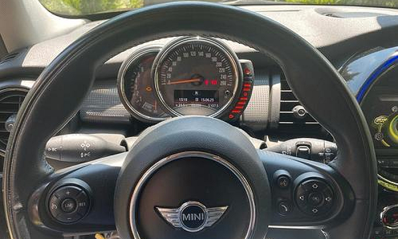 Mini Cooper 1.5 Benz...