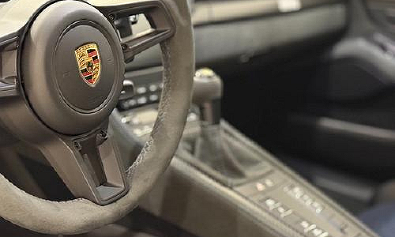 Porsche 718 Cayman 4...
