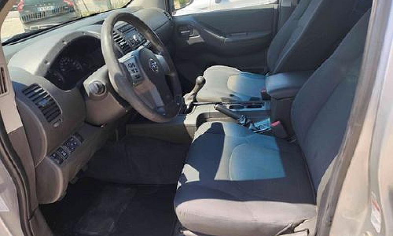 Nissan Navara 2.5 Dc...