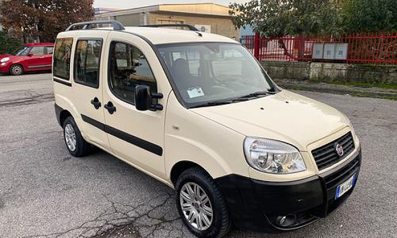 Fiat Dobló 1.6 Benzi...