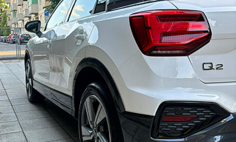Audi Q2 35 Tfsi...