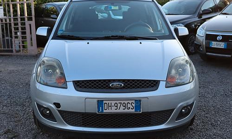 Ford Fiesta 1.4 Tdci...