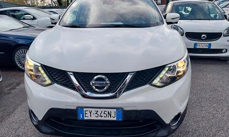 Nissan Qashqai 1.5 D...