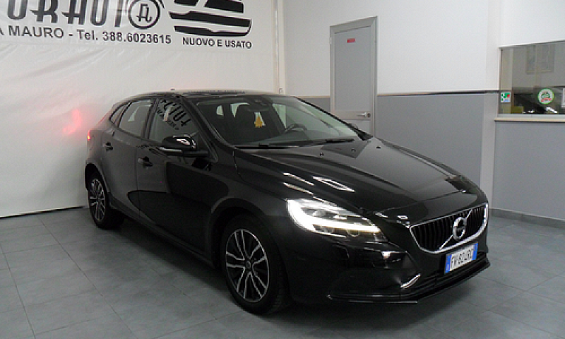Volvo V40 2.0 D2 120...