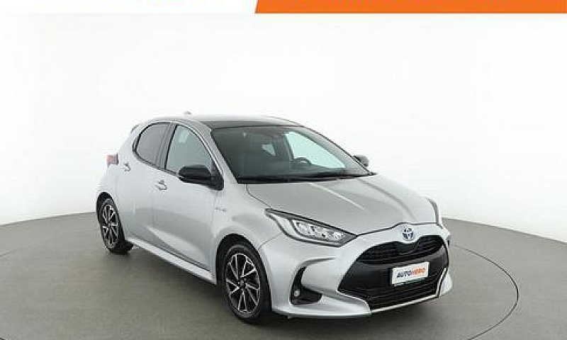 Toyota Yaris Uu62090...