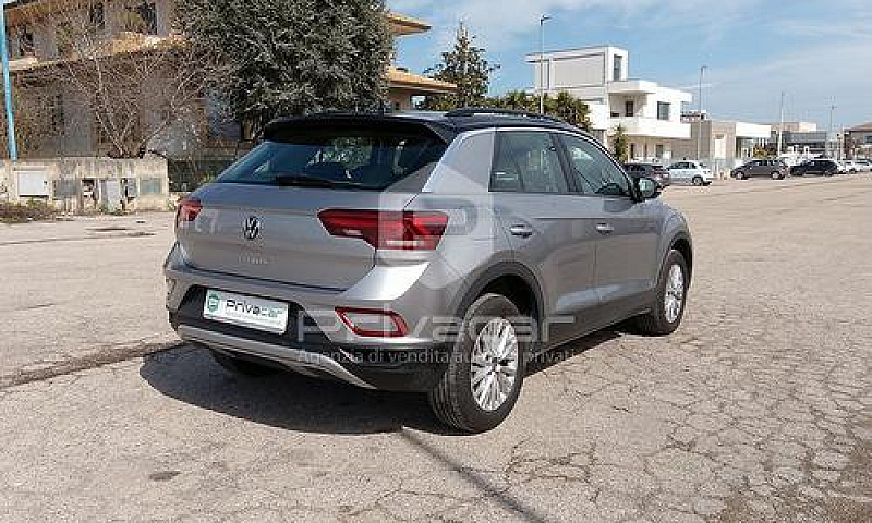 Volkswagen T-Roc 2.0...