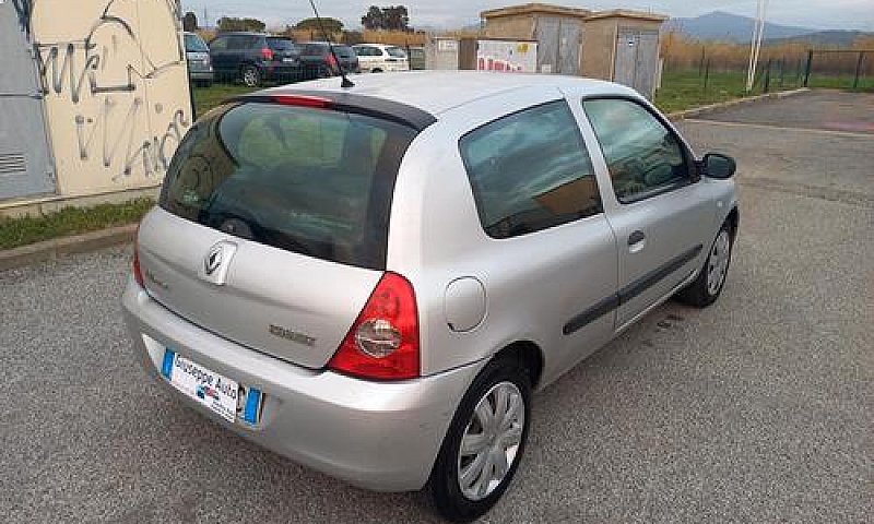 Renault Clio 1,2...
