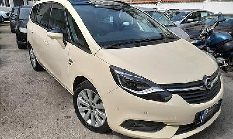 Opel Zafira 2.0 Cdti...