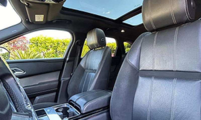 Range Rover Velar R-...