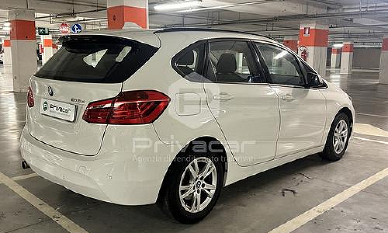 Bmw 216D Active Tour...