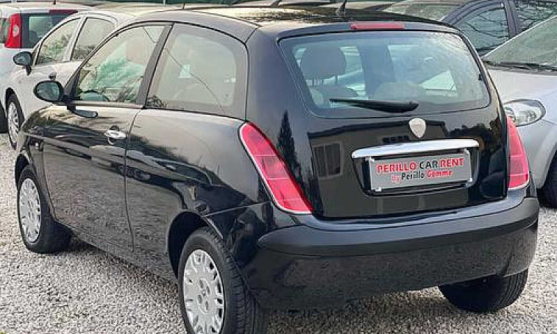 Lancia Ypsilon 1.2 O...