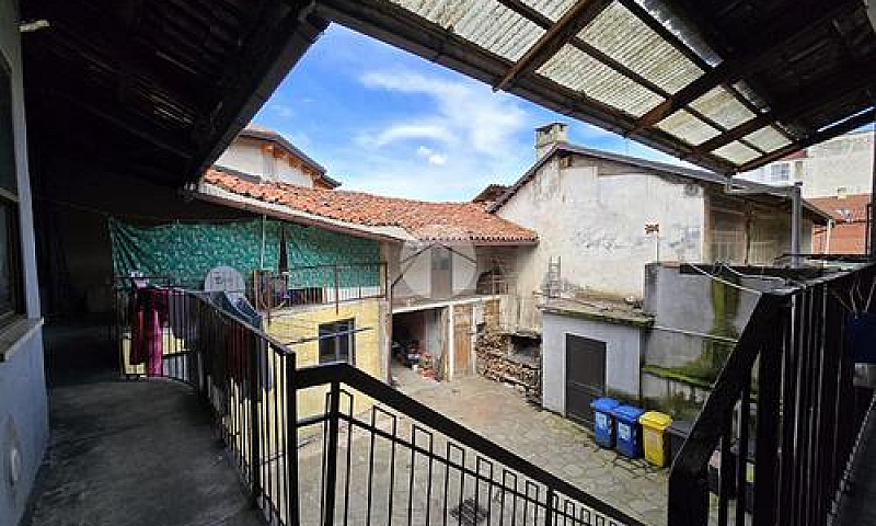 2 Locali A Volpiano...