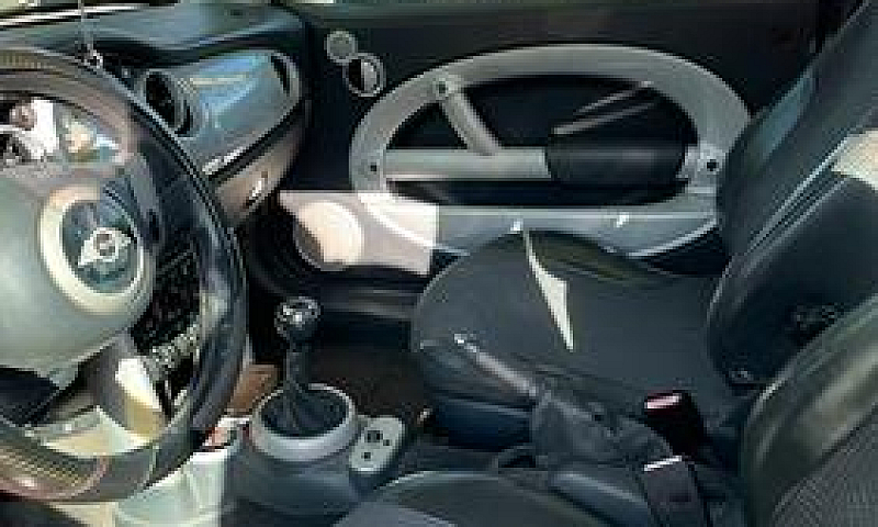 Mini Cooper...