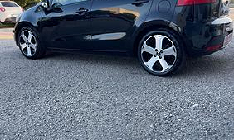 Kia Rio 1.4 Crdi - U...