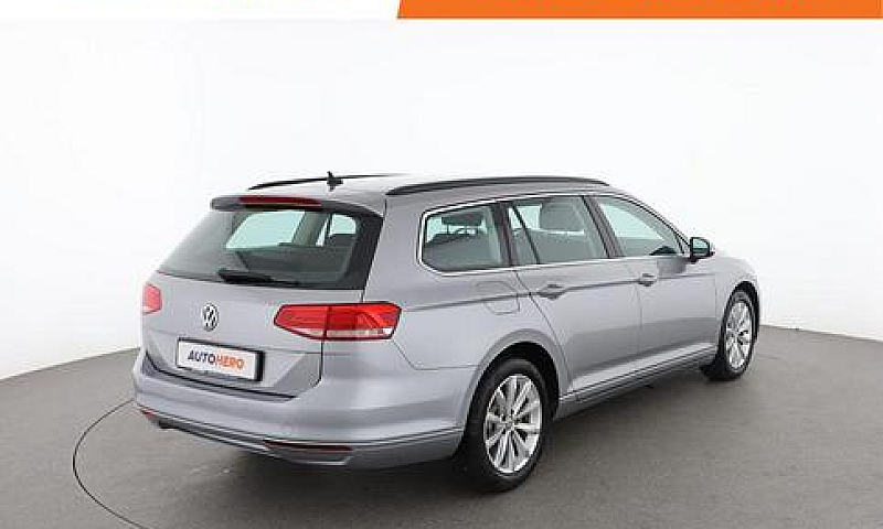 Volkswagen Passat Va...