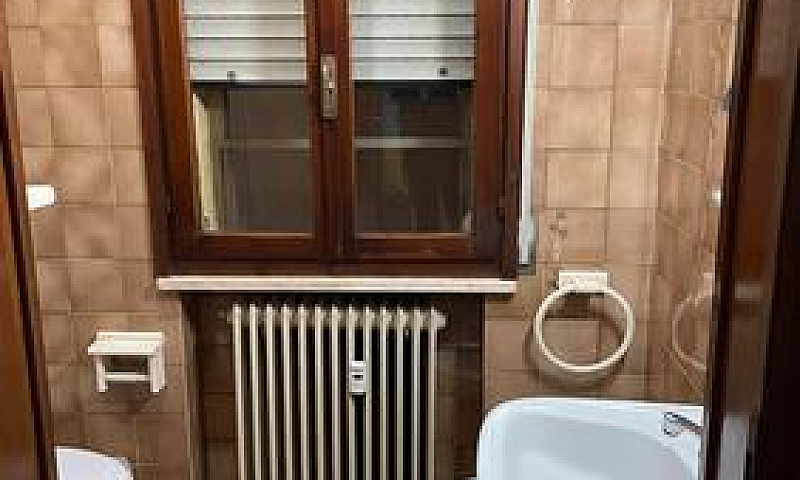 Trilocale Con Garage...
