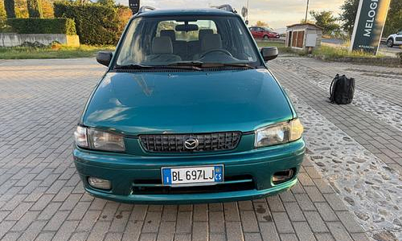 Mazda Demio 1.3I 16V...