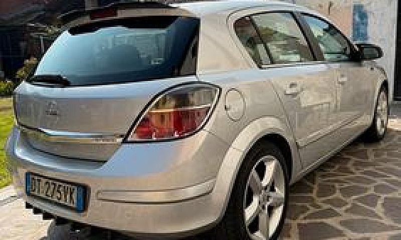 Opel Astra...