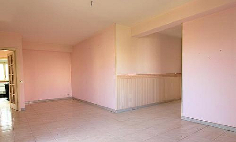 Appartamento Con Gar...