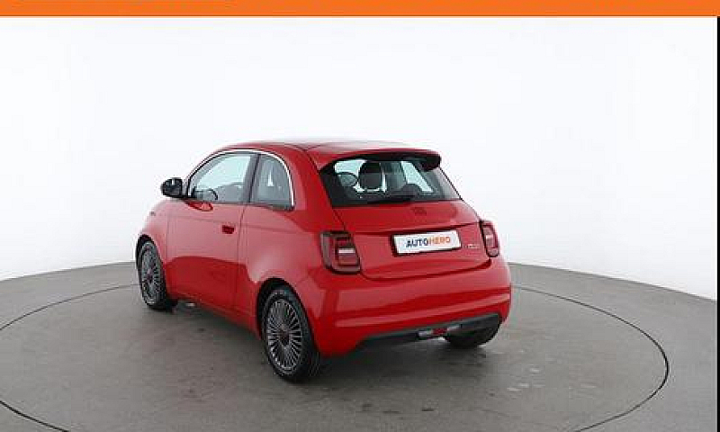 Fiat 500E Au43888...