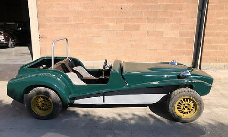 Lotus Seven Bialbero...