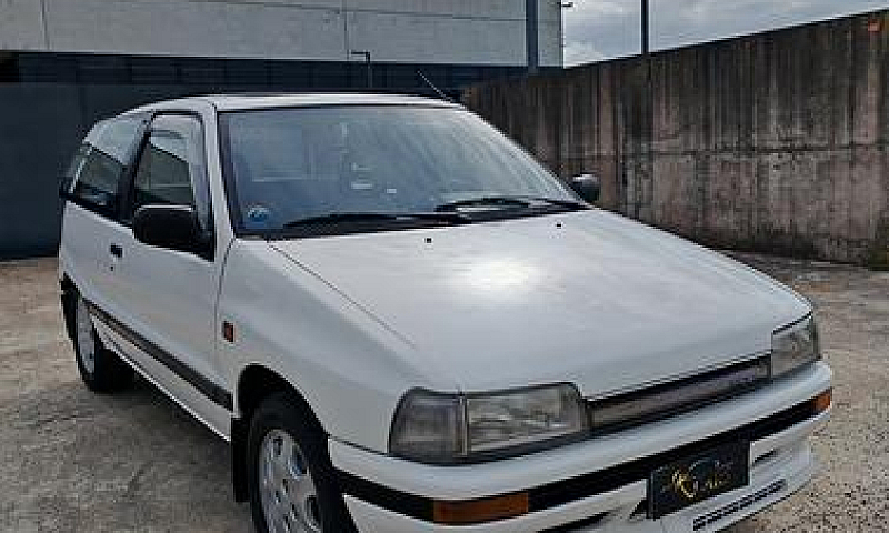 Daihatsu Charade Tur...