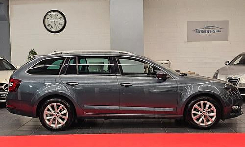 Skoda Octavia Sw 1.6...