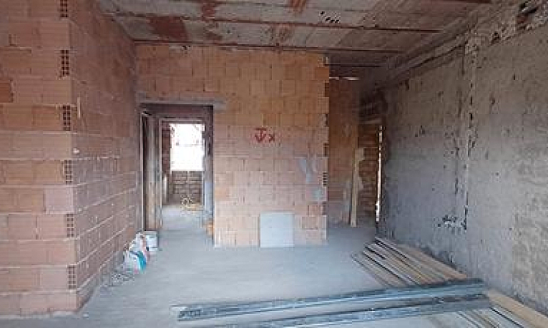 Appartamento Con Aff...