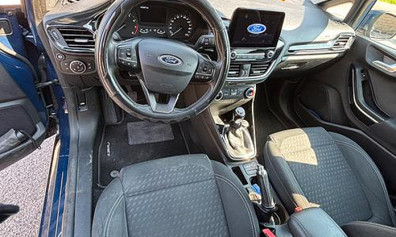 Ford Fiesta 7ª Serie...