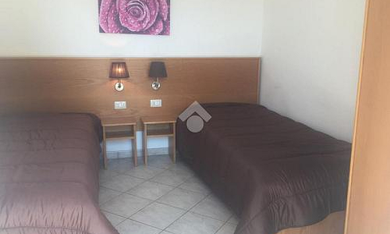 2 Locali A Bordigher...