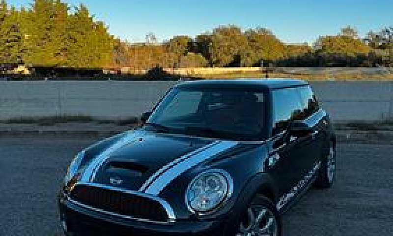 Mini Cooper S...