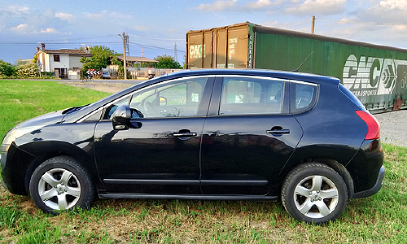 Peugeot 3008...