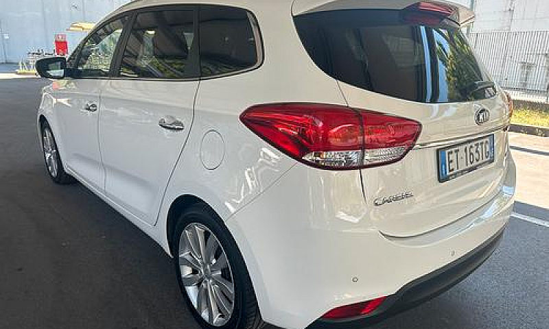Kia Carens 1.7 Diese...