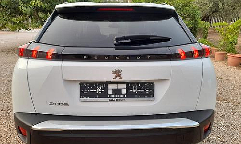 Peugeot 2008 Bluehdi...