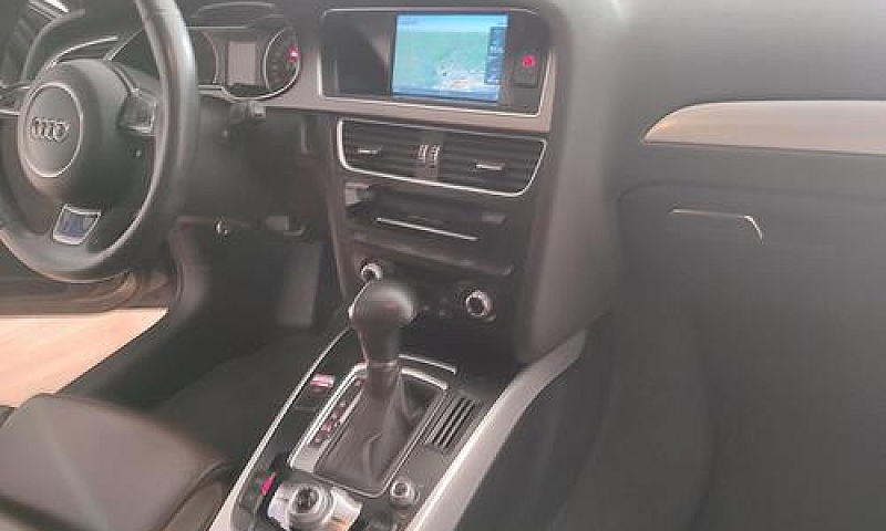 Audi A4 Avant 3.0 V6...