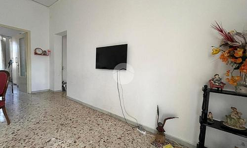 4 Locali A Palermo...