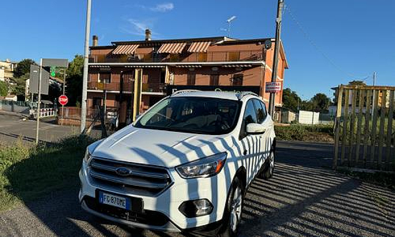 Ford Kuga 1.5 Tdci 1...