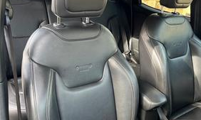 Jeep Renegade - 2016...