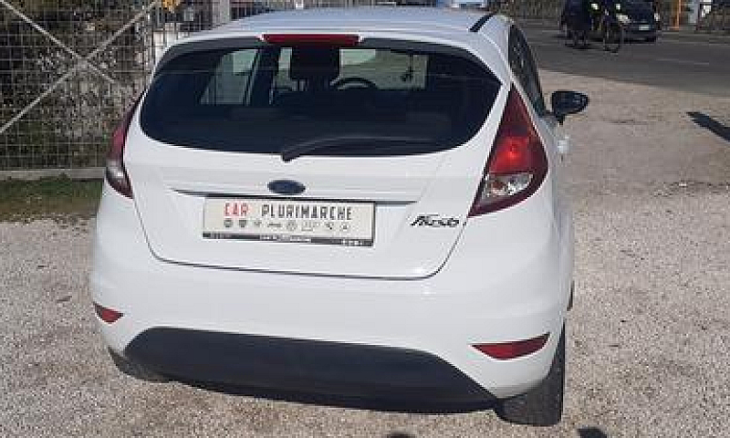 Ford Fiesta 1.5 Tdci...