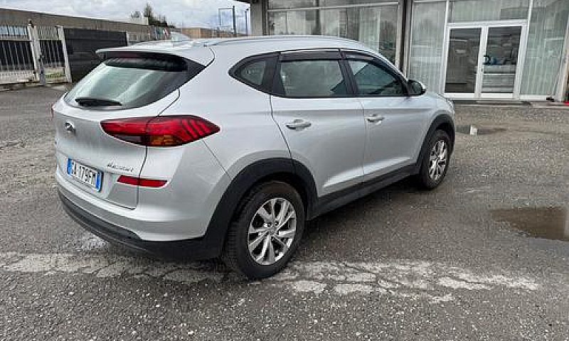 Hyundai Tucson 1.6 G...