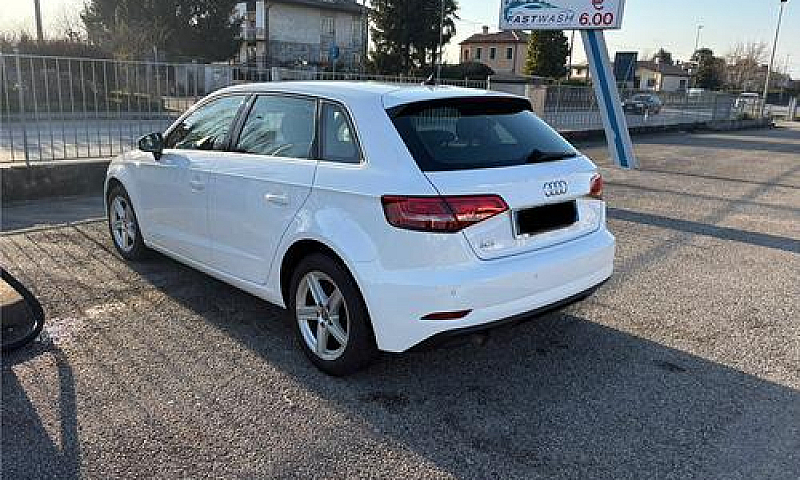 Audi A3 Spb 30Tdi 11...