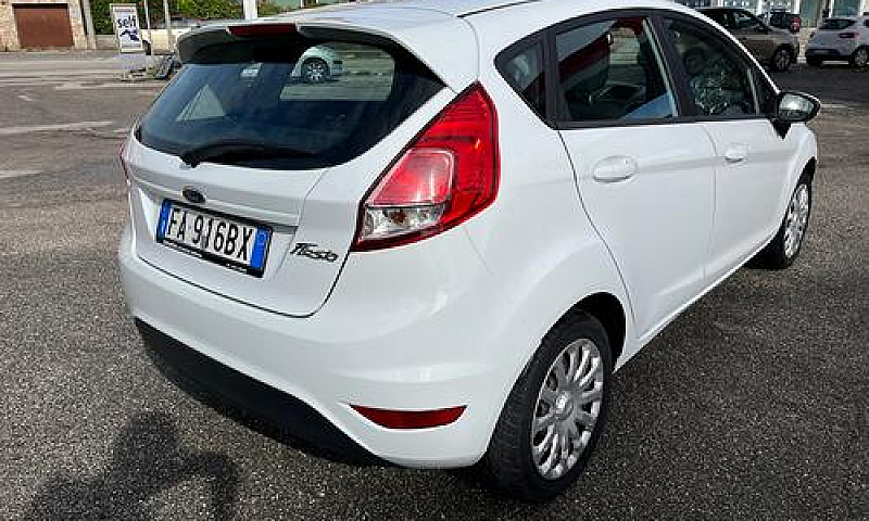 Ford Fiesta 1.2 60Cv...