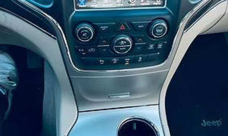 Jeep Grand Cherokee ...