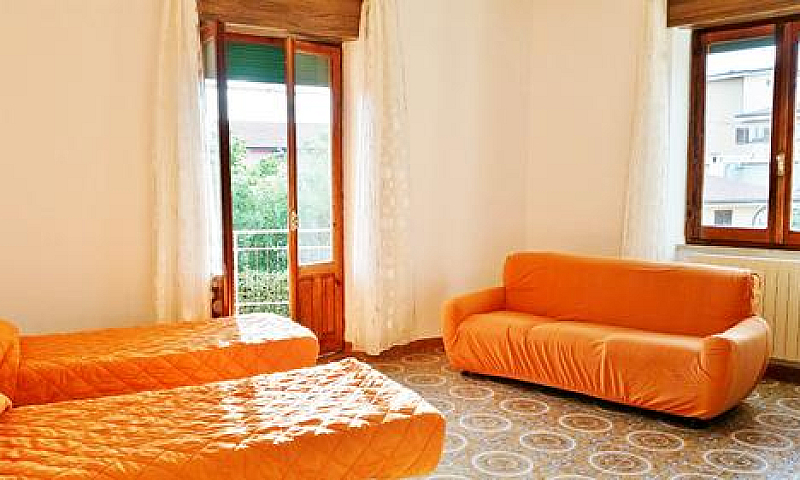 Appartamento Comodo ...