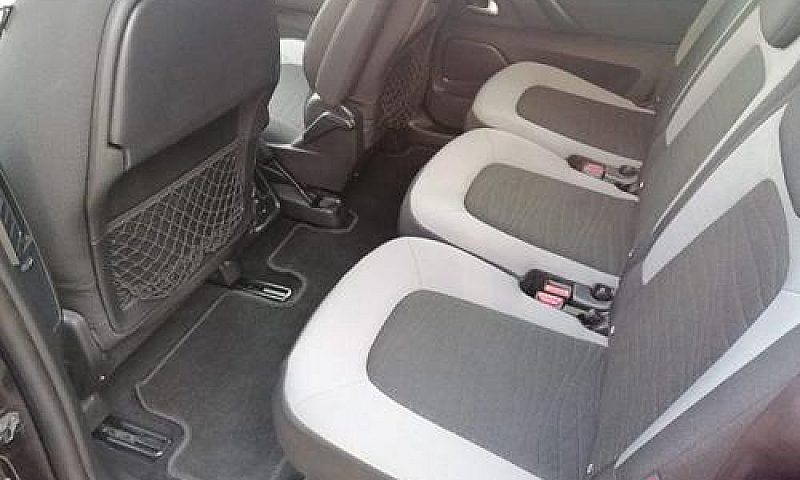 Citroen C4 Picasso 1...